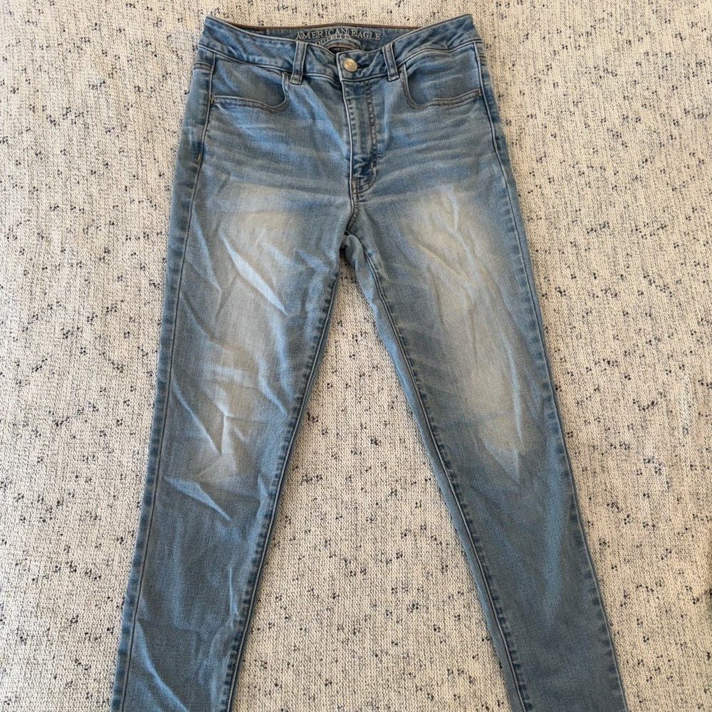 American Eagle Hi-Rise Jegging